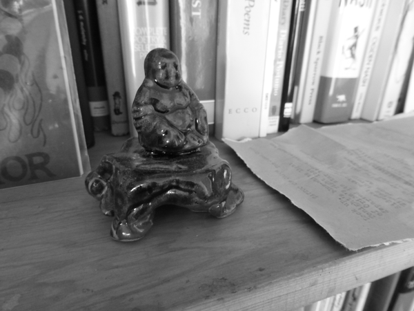 Ceramic Buddha made by Alamaba potter Po Wiese 